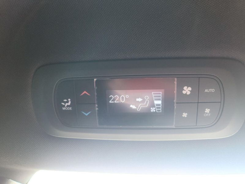 New 2026 Chrysler Voyager Lx