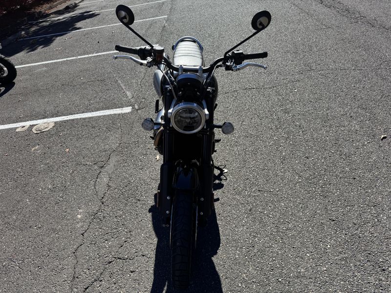 2025 Triumph Scrambler 1200 X - SAPPHIRE BLACK