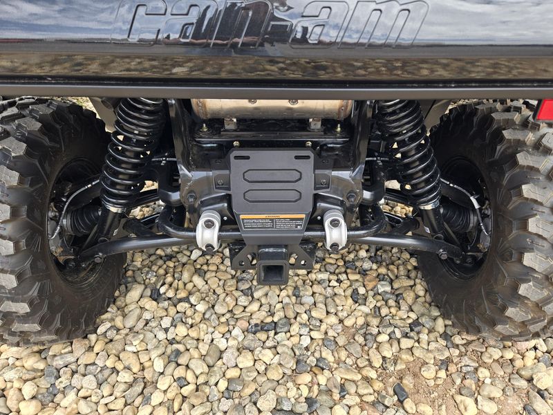 NEW 2026 CAN-AM DEFENDER MAX LIMITED CAB HD11 Image 23