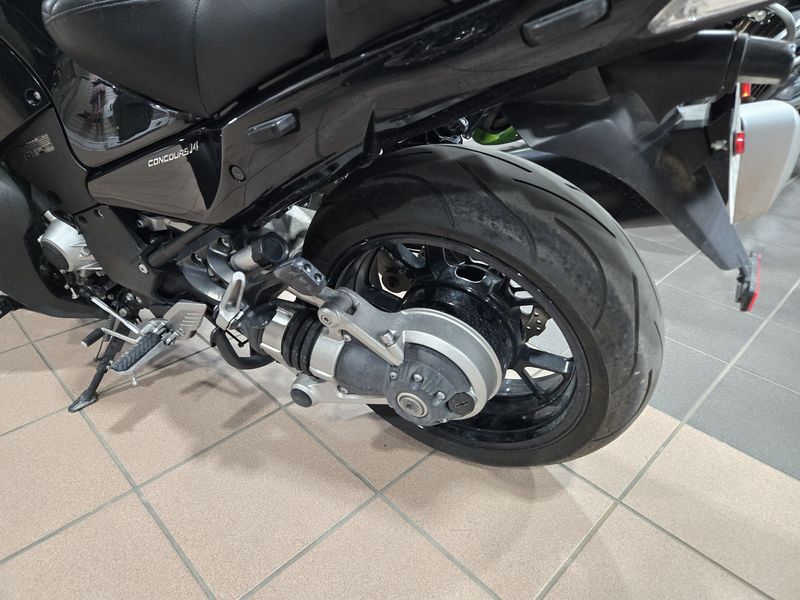 USED 2014 KAWASAKI CONCOURS 14 ABS Image 18