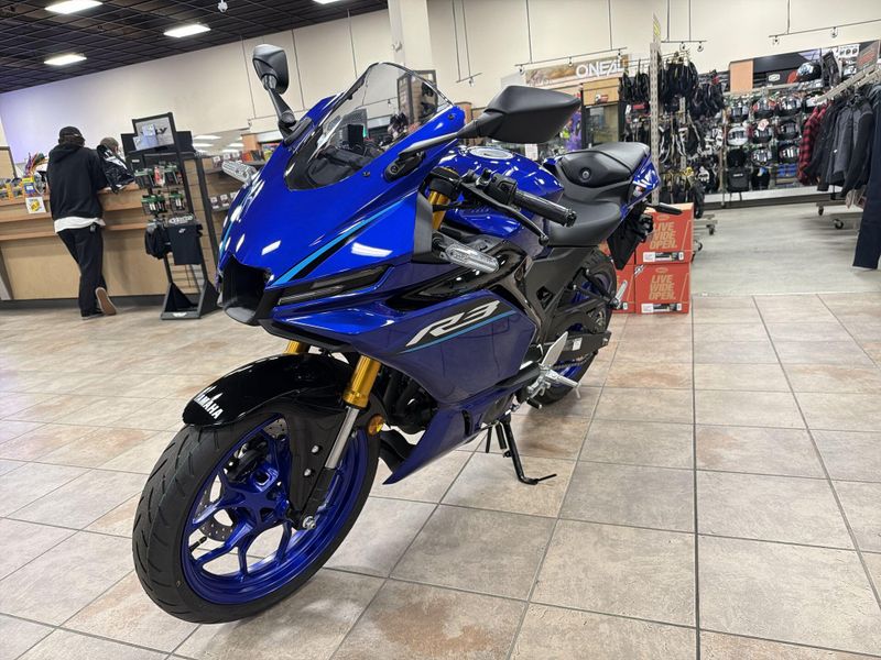 New 2026 Yamaha YZF-R3 ABS Image 16