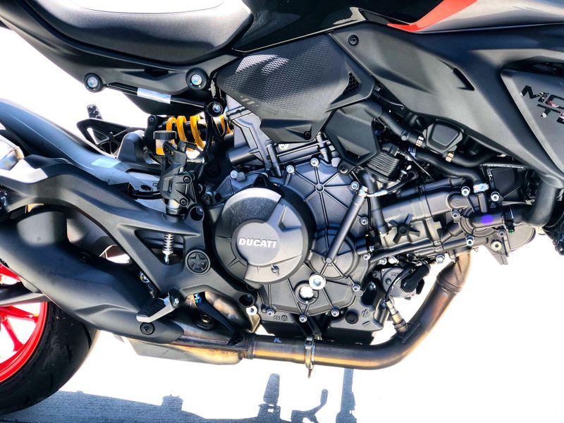 New 2027 Ducati MONSTER 896 Image 20