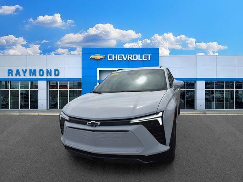 New 2026 Chevrolet Blazer EV LTImage 8
