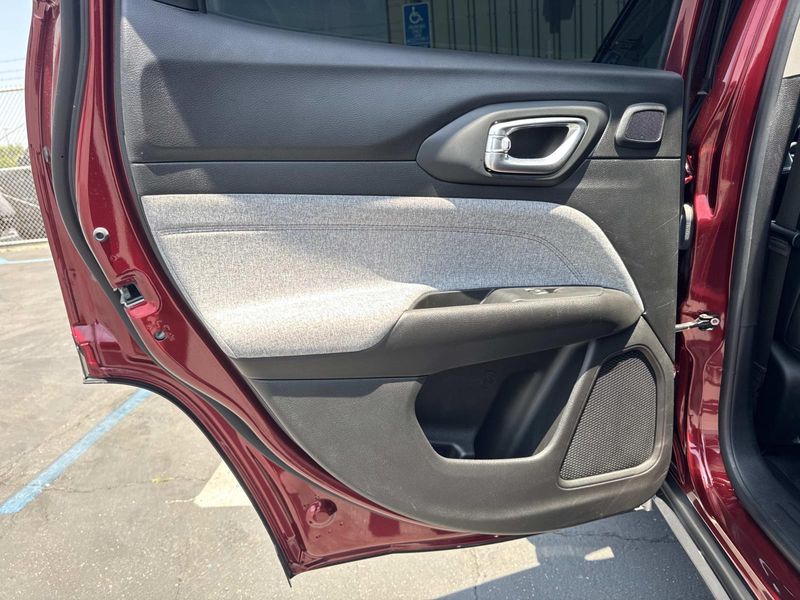 Used 2022 Jeep Compass Latitude Lux
