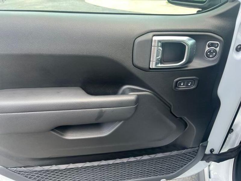 2025 Jeep Wrangler 4-door Willys