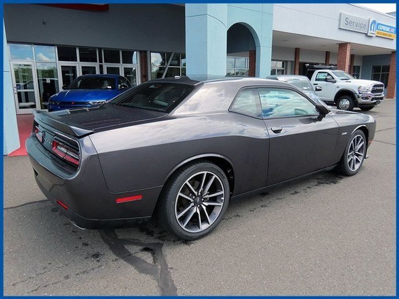 2023 Dodge Challenger R/TImage 7