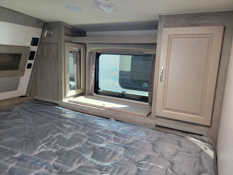 New 2026 ARCTIC FOX 992 Image 16