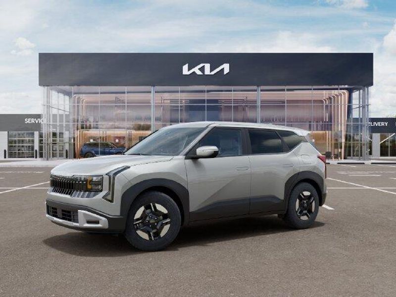 New 2027 Kia Seltos LXImage 4