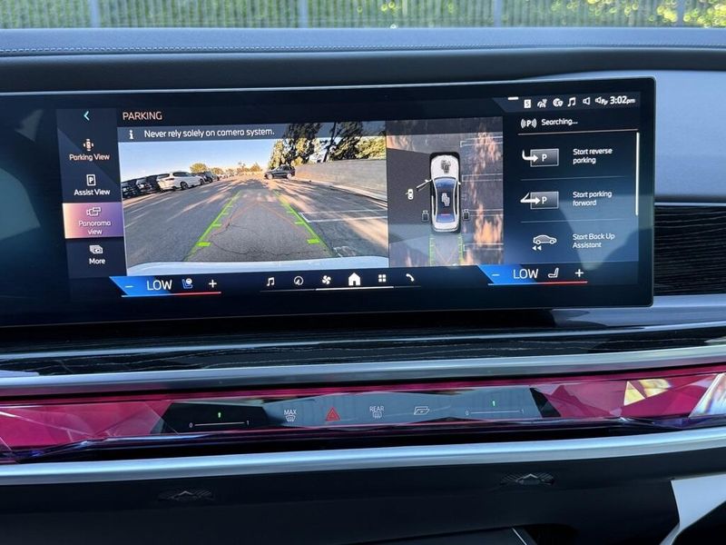 Used 2025 BMW i7 eDrive50Image 30