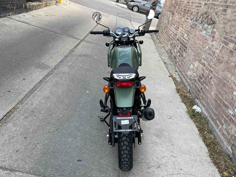 2022 Royal Enfield Himalayan in a Pine Green exterior color. Motoworks Chicago 312-738-4269 motoworkschicago.com 