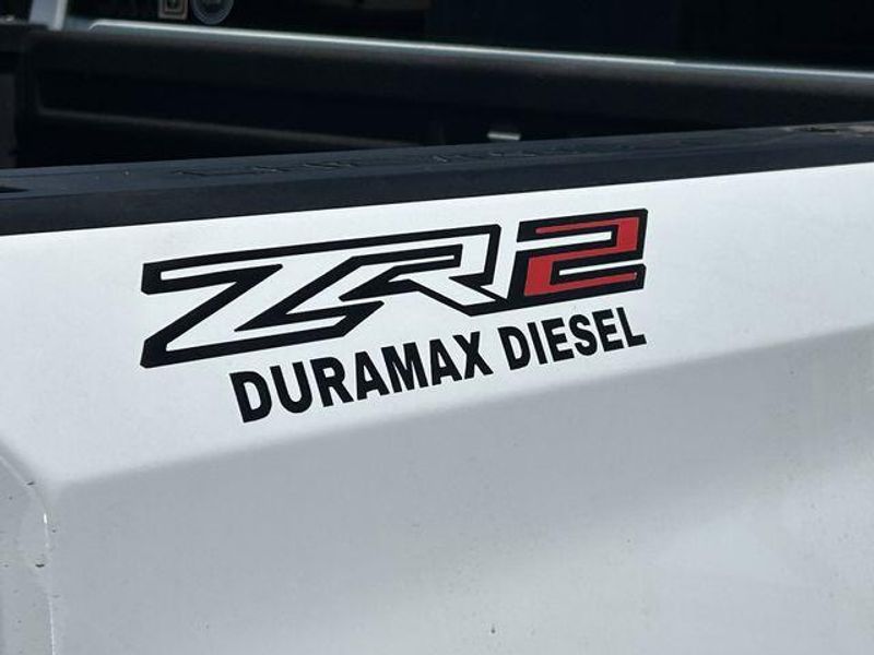 Used 2024 Chevrolet Silverado 1500 ZR2Image 4