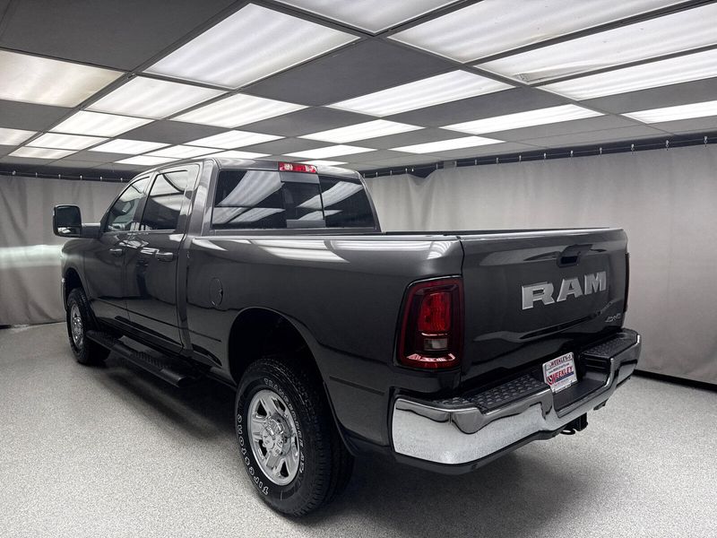 2025 RAM 2500 Tradesman Crew Cab 4x4 6