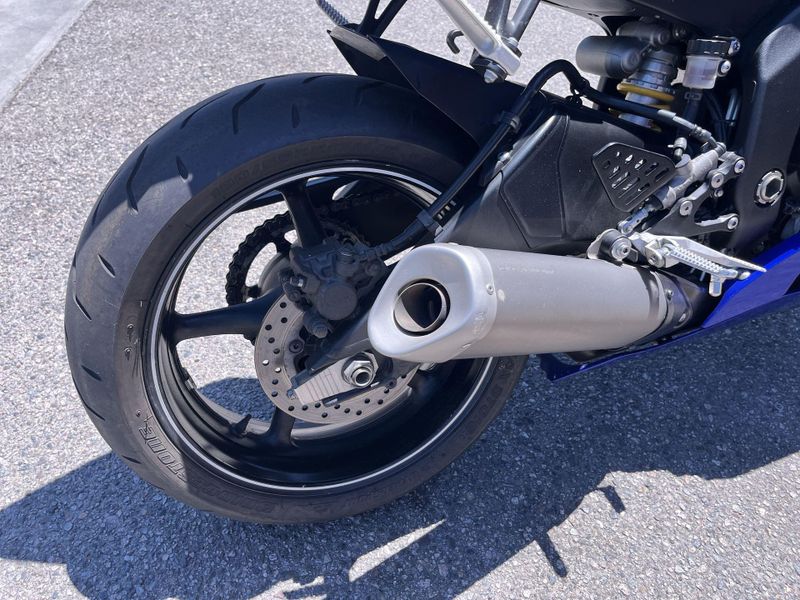Used 2014 Yamaha YZF-R6 CA Image 26