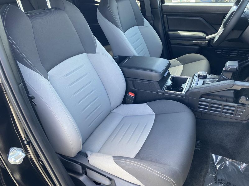 Used 2024 Toyota Tacoma TRD SportImage 11