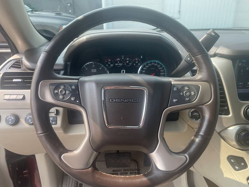 2020 GMC Yukon XL DenaliImage 25