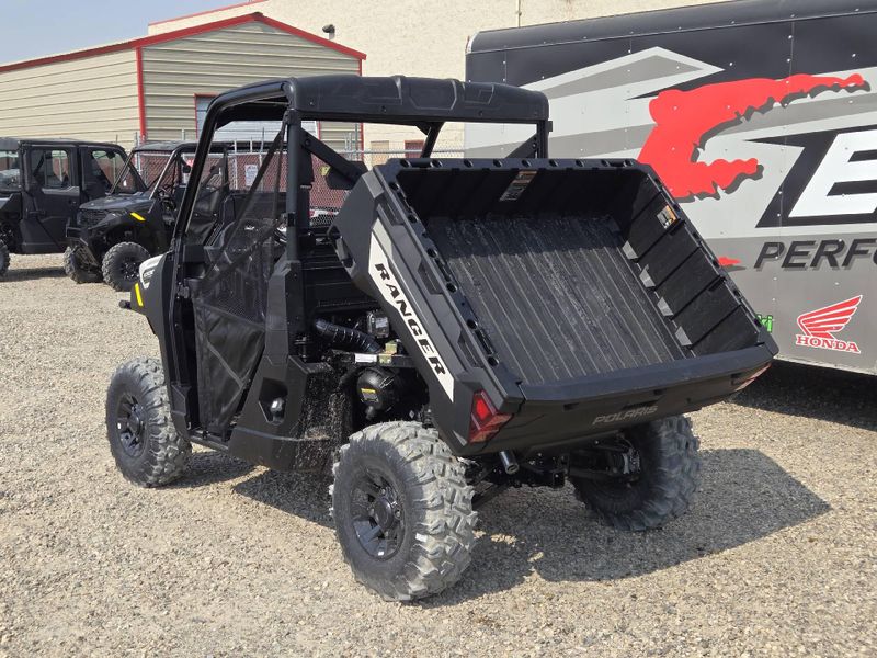 New 2026 Polaris RANGER 1000 PREMIUM 