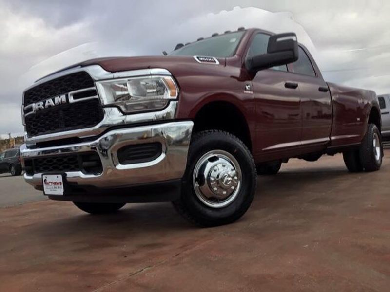 2024 RAM 3500 Tradesman Crew Cab 4x4 8