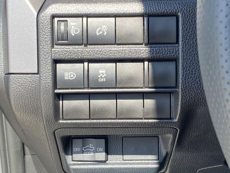 Used 2025 Toyota Tacoma TRD SportImage 23