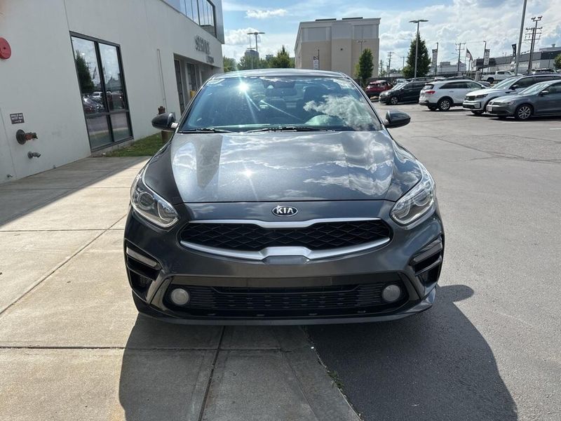 2019 Kia Forte LXSImage 2