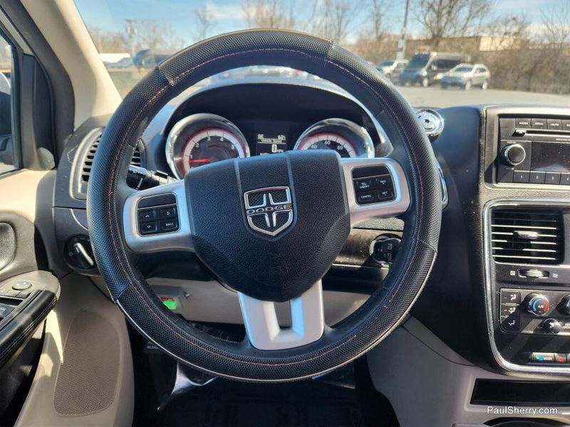 Used 2013 Dodge Grand Caravan SXT