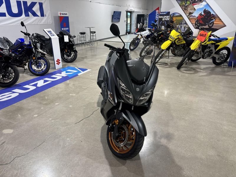 New 2027 Suzuki BURGMAN 400 Image 10