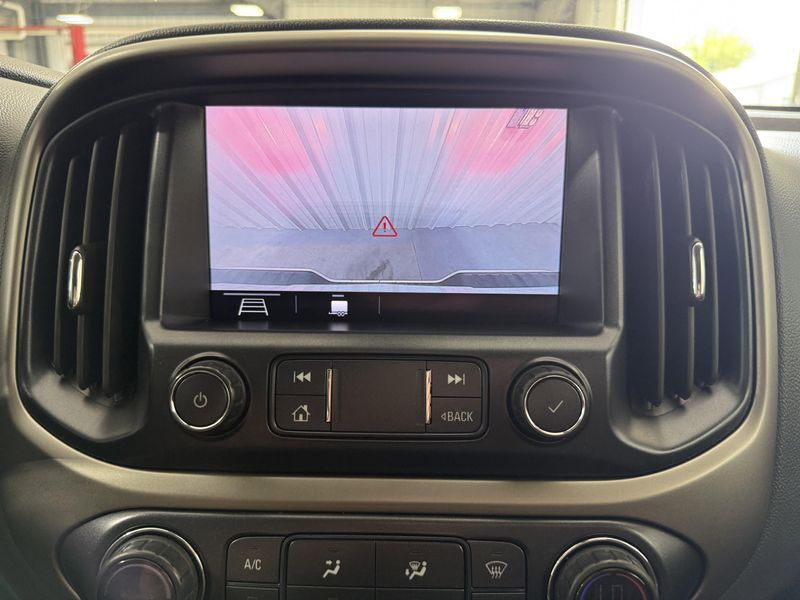 Used 2019 Chevrolet Colorado 4WD Z71Image 11