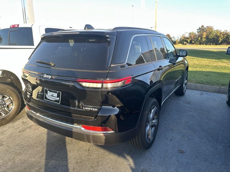 2025 Jeep Grand Cherokee Limited 4x4Image 7