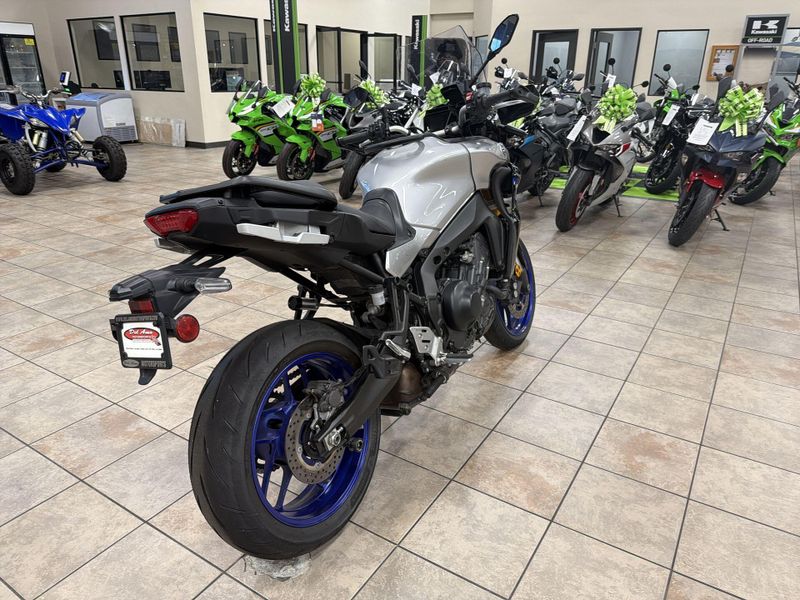 Used 2021 Yamaha TRACER 9 GT Image 17