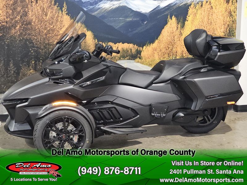 2024 Can-Am G1RD  in a CARBON BLACK / DARK exterior color. Del Amo Motorsports of Orange County (949) 416-2102 delamomotorsports.com 