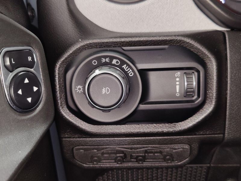 2024 Jeep Wrangler Sport S 3.6L 4x4 w/ ConvenienceImage 21