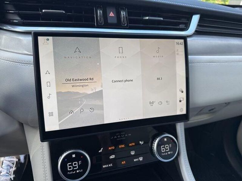 2026 Jaguar F-PACE R-Dynamic S