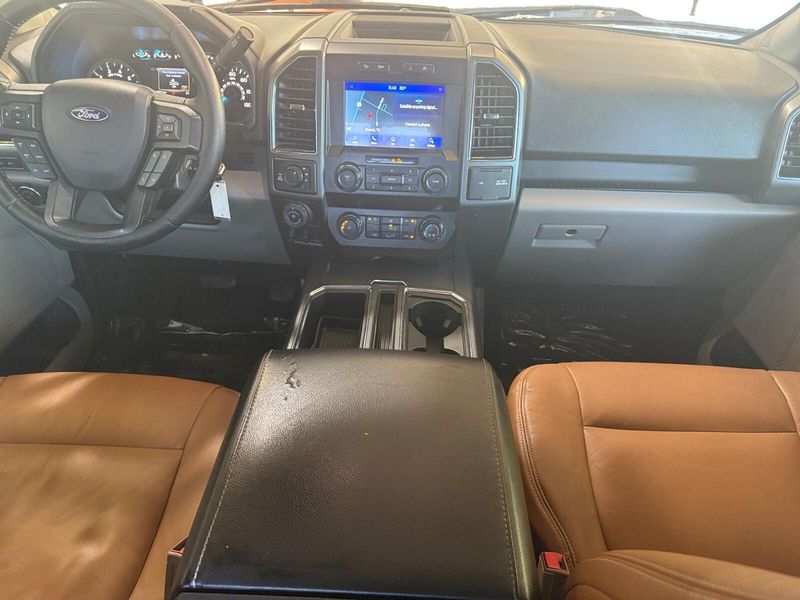 2019 Ford F-150 XLT photo 8