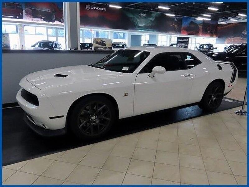 Used 2016 Dodge Challenger R/T Scat PackImage 1