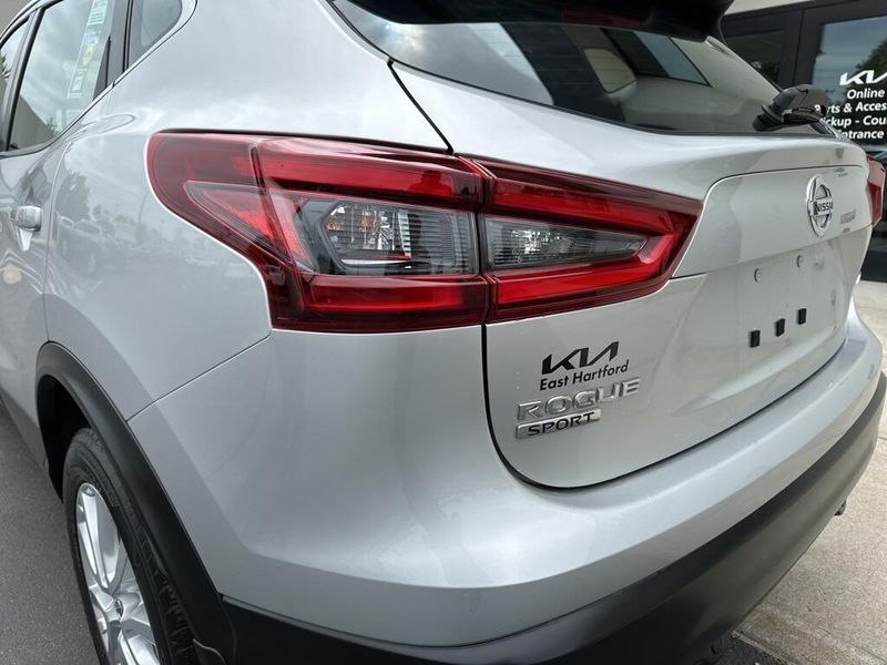 2022 Nissan Rogue Sport SImage 9