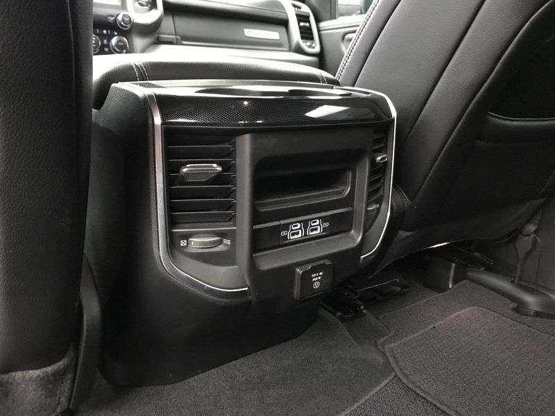 2022 RAM 1500 LaramieImage 16