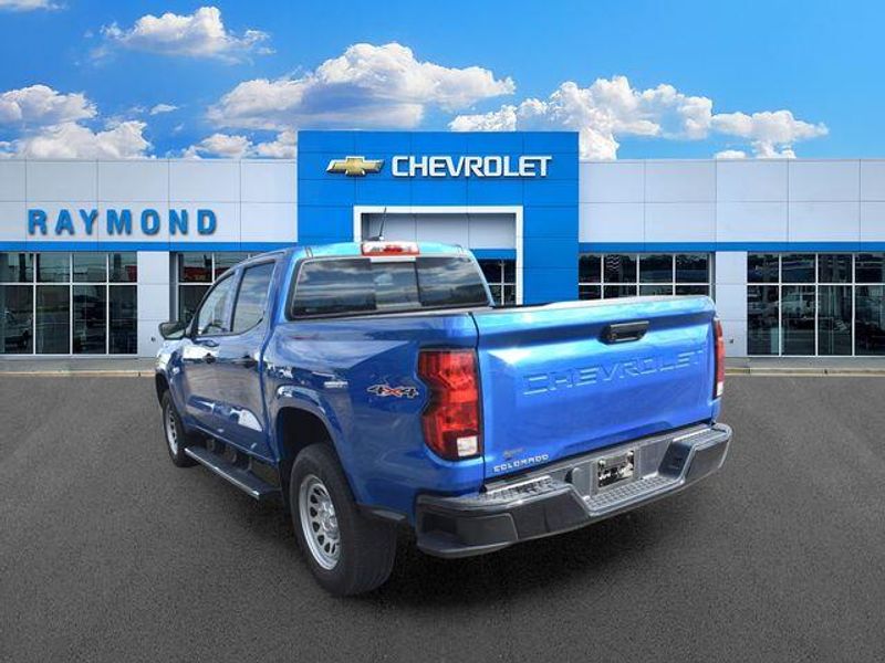 Used 2023 Chevrolet Colorado Work TruckImage 5