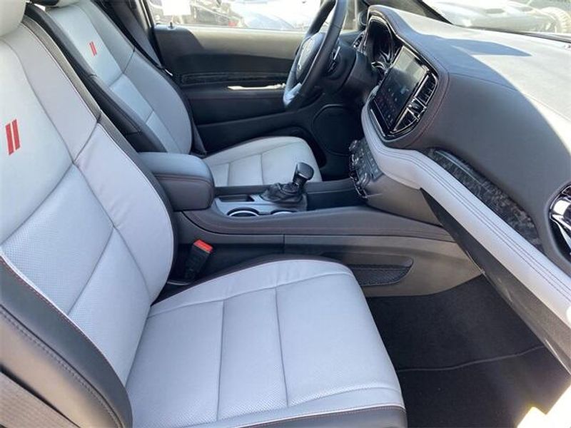 New 2024 Dodge Durango R/T Premium RwdImage 12