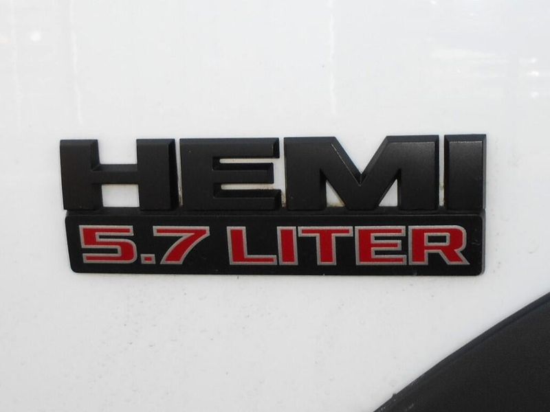 2016 RAM 1500 RebelImage 24