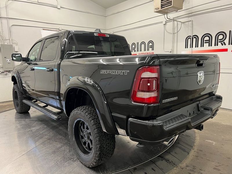 2023 RAM 1500 Big Horn Crew Cab 4x4 5