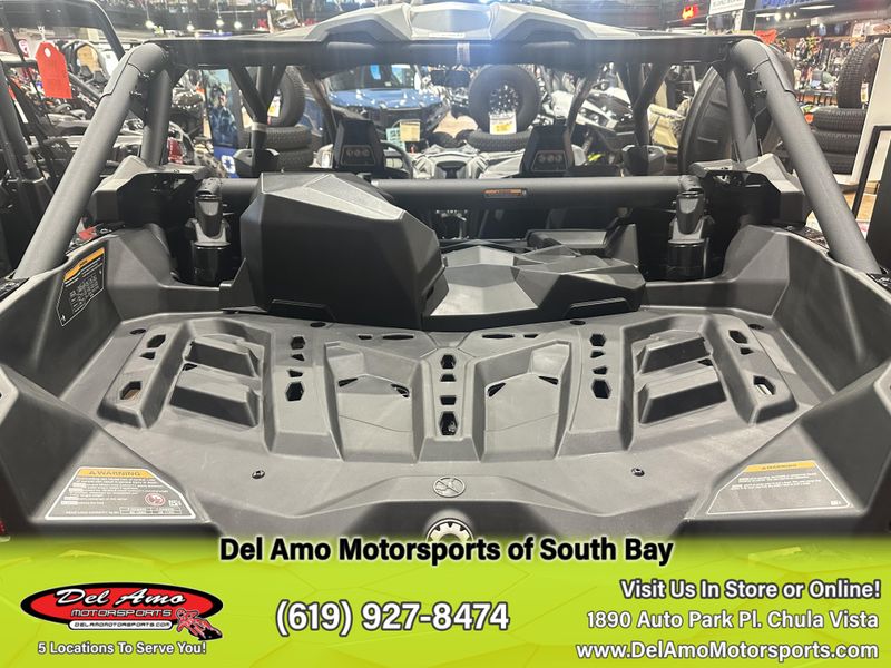 New 2025 Can-Am MAVERICK X3 MAX X RS TURBO RR SMART-SHOX Image 3