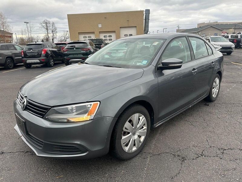 2014 Volkswagen Jetta 1.8T SEImage 5