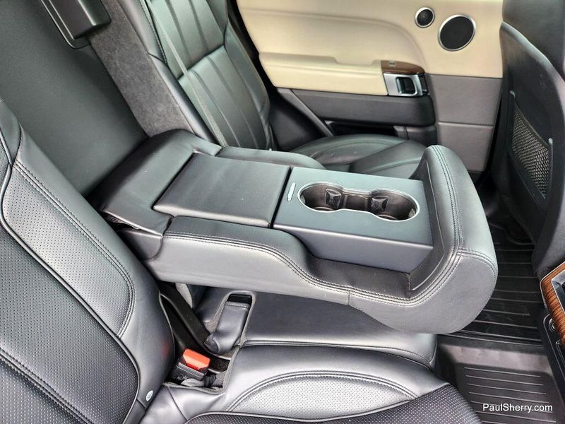 2015 Land Rover Range Rover Sport HSEImage 38