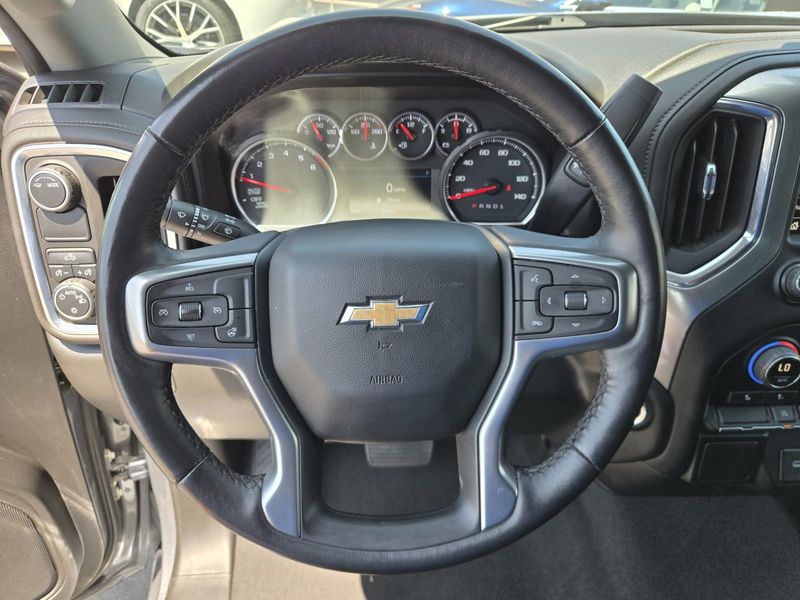 Used 2022 Chevrolet Silverado 1500 LTD 2WD Crew Cab 147 LT