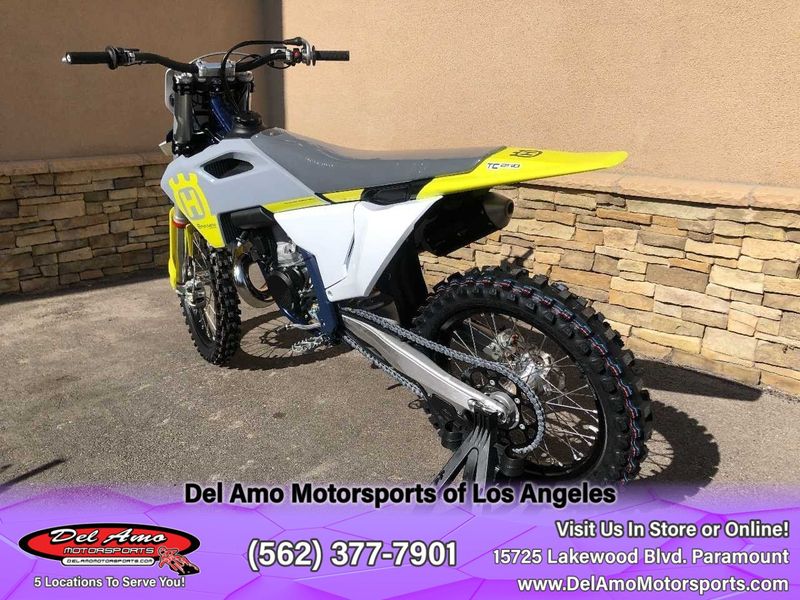 2024 HUSQVARNA TC 250  in a WHITE exterior color. Del Amo Motorsports of Los Angeles (562) 262-9181 delamomotorsports.com 