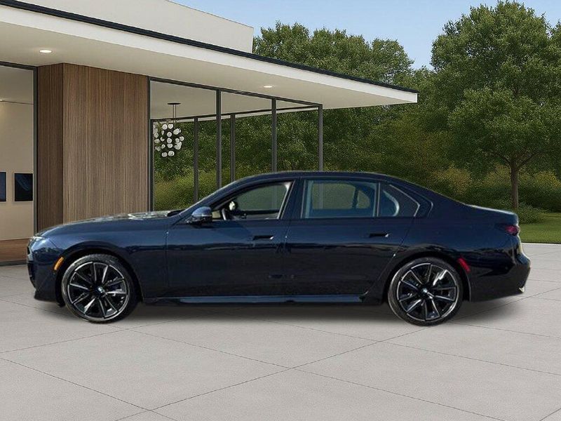 Used 2026 BMW 7 Series 740iImage 12