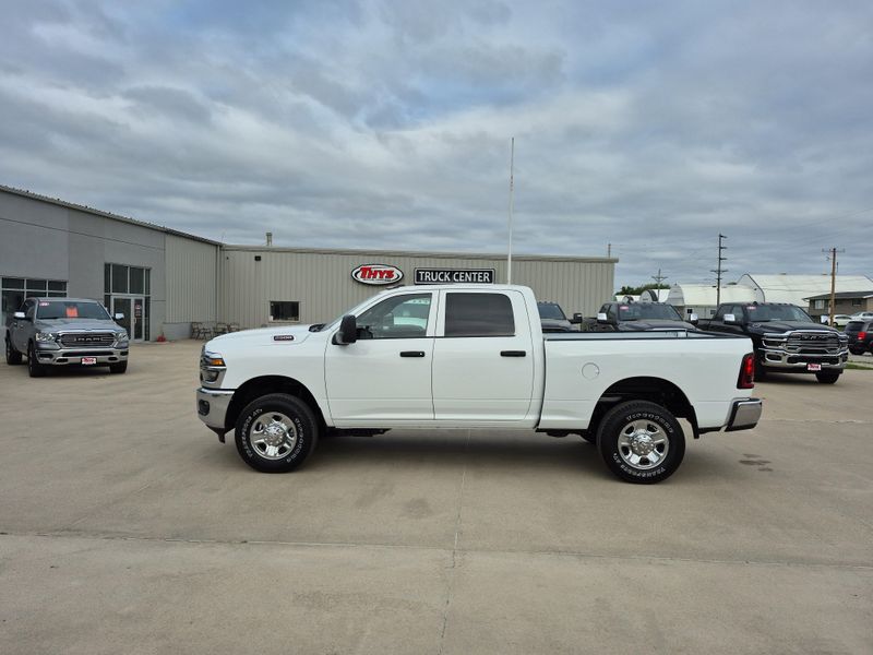 2025 RAM 2500 Tradesman Crew Cab 4x4 6