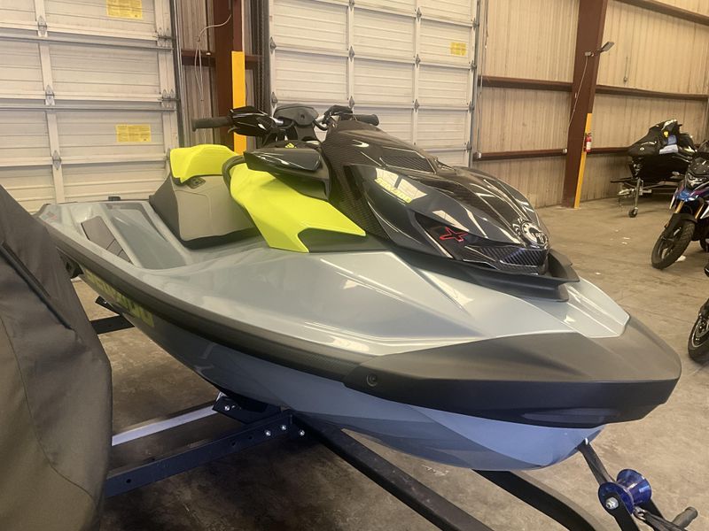 New 2026 SEA DOO RXP X 325 Image 4