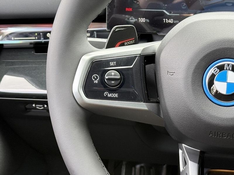 2025 BMW i5 eDrive40Image 24