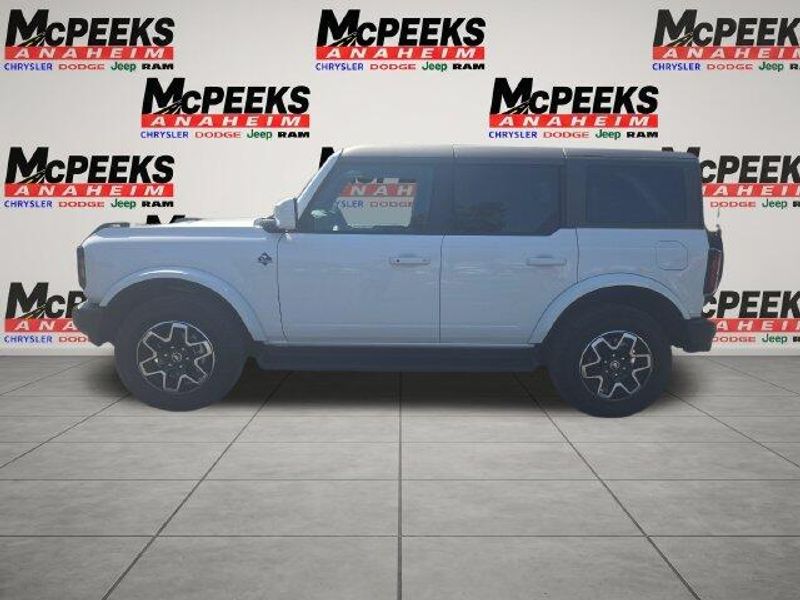 Used 2025 Ford Bronco Outer BanksImage 2