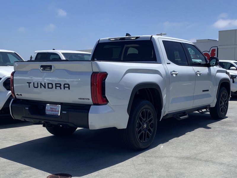 New 2025 Toyota Tundra Limited HybridImage 3